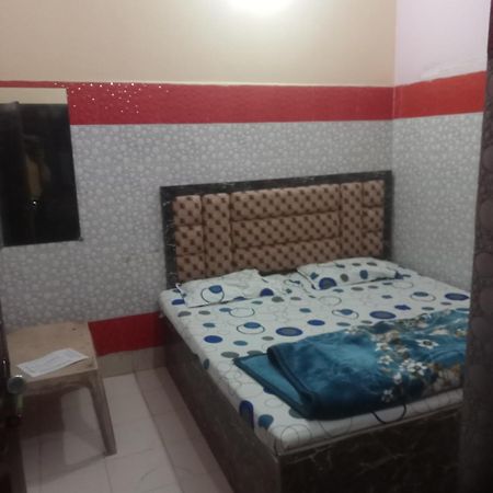 Govind Guest House Mathura Eksteriør billede