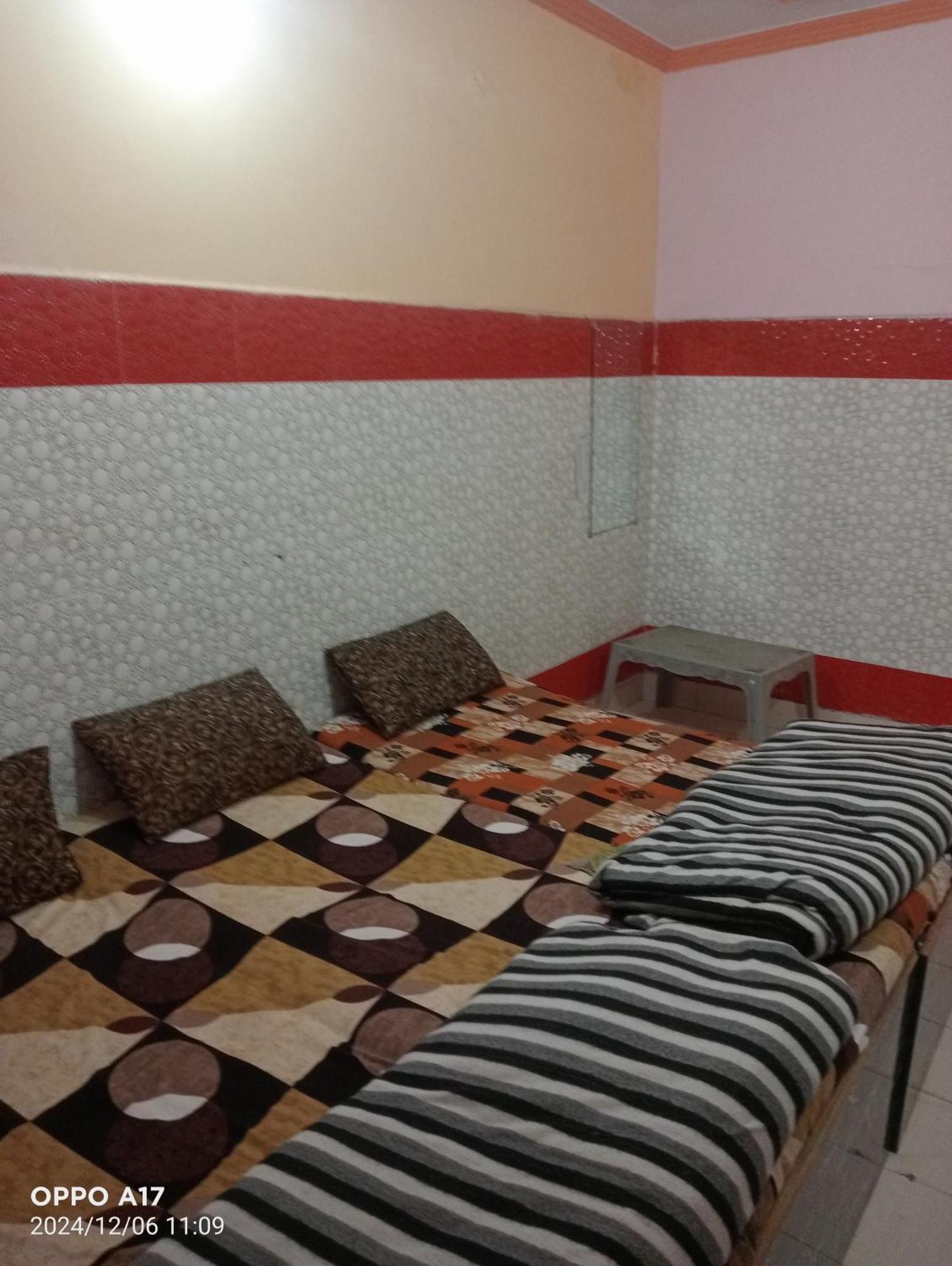 Govind Guest House Mathura Eksteriør billede