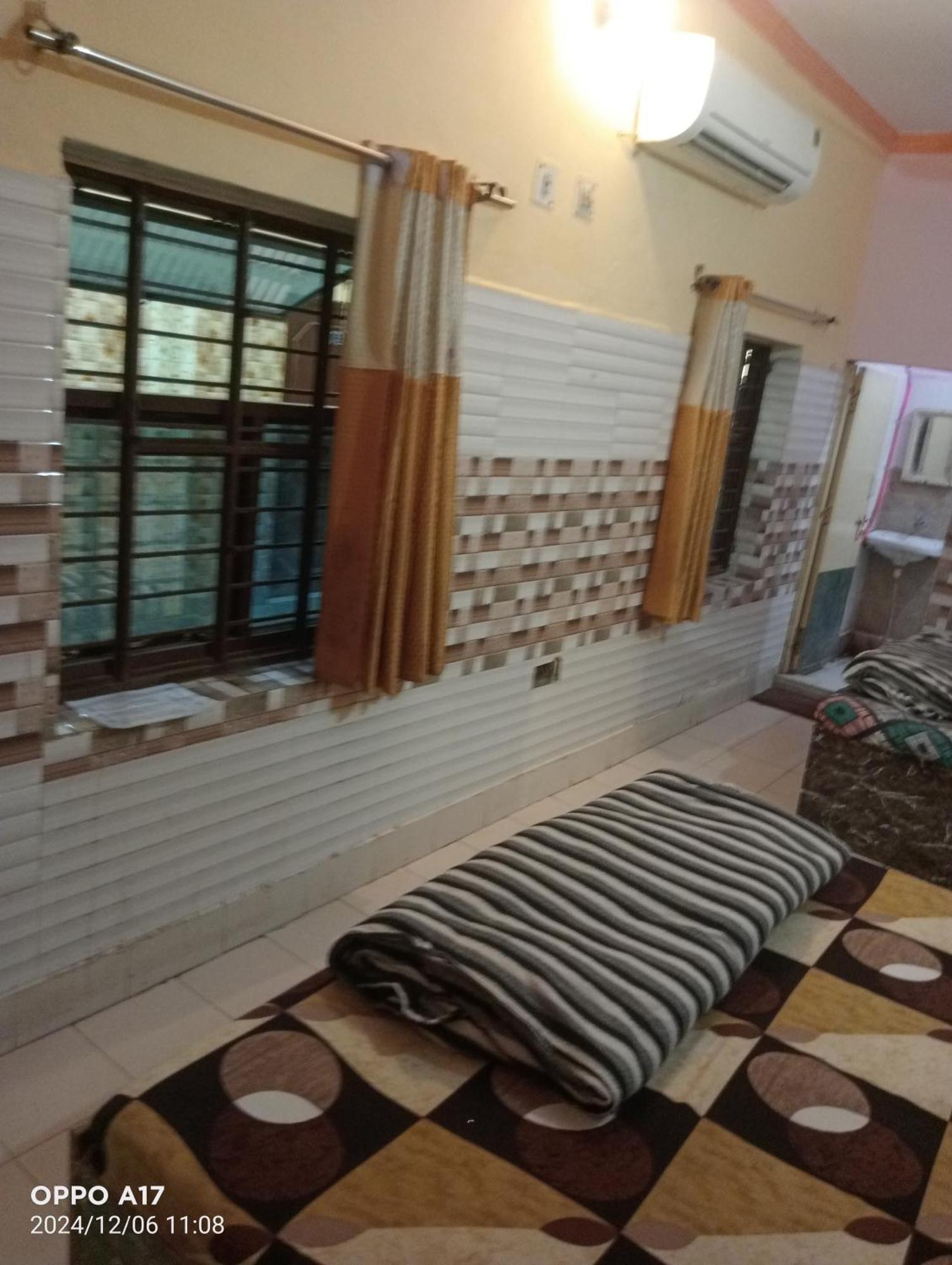 Govind Guest House Mathura Eksteriør billede