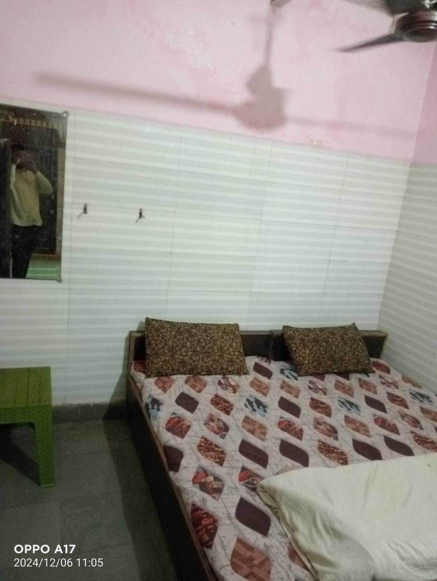 Govind Guest House Mathura Eksteriør billede